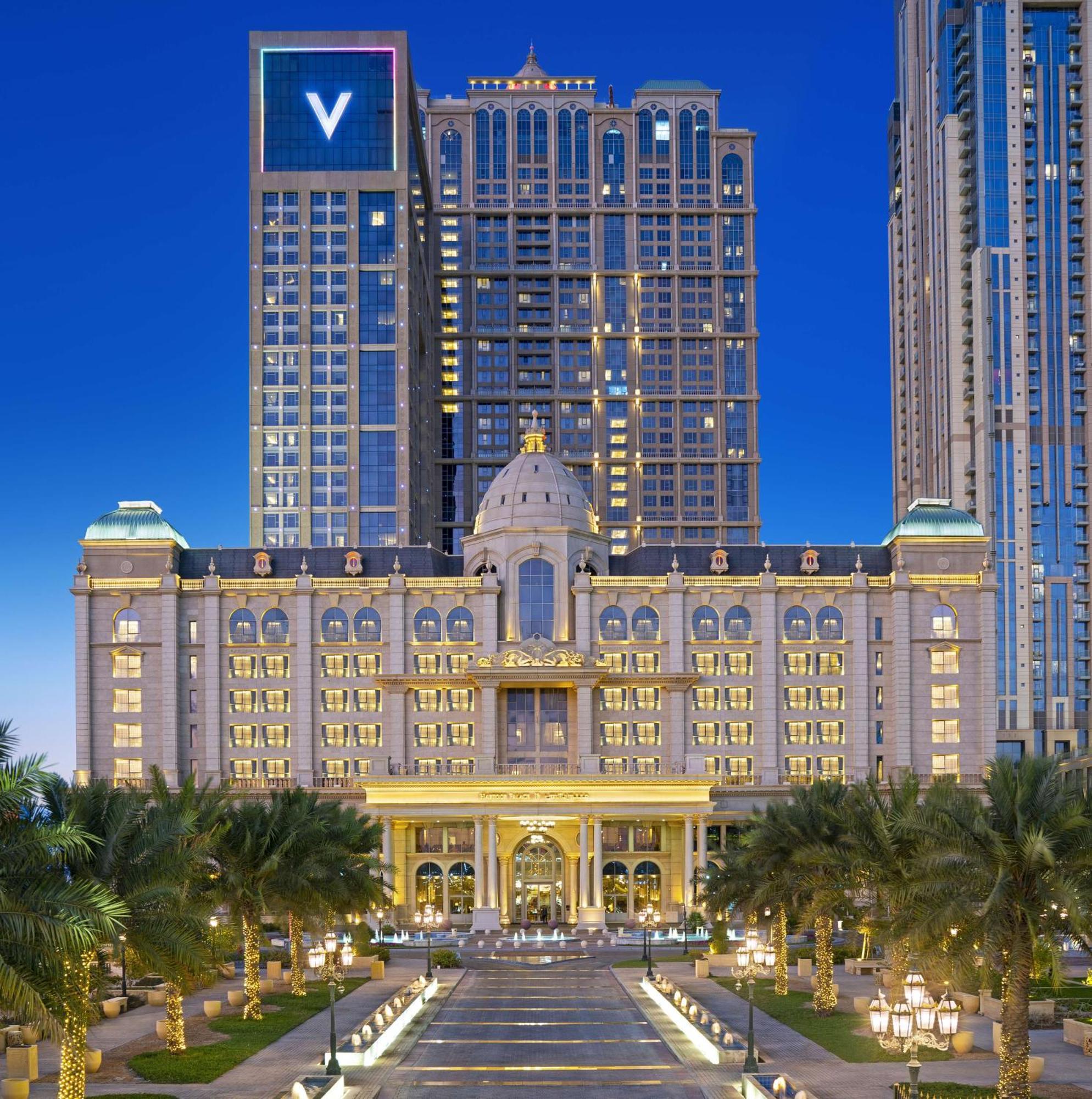 Al Habtoor Palace Dubai Exterior photo
